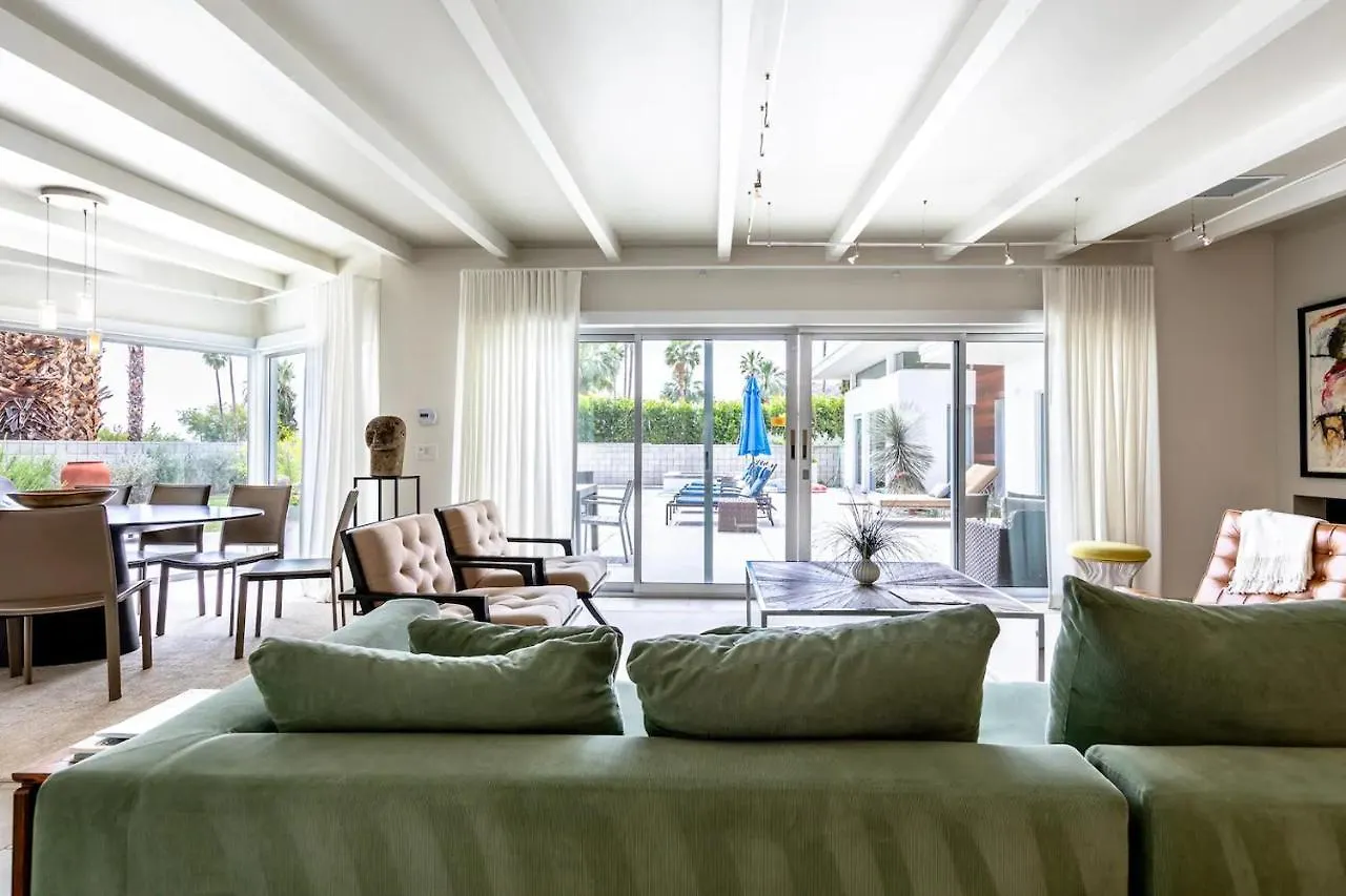Villa Annika - Beautiful Villa with Large Pool&Spa Palm Springs